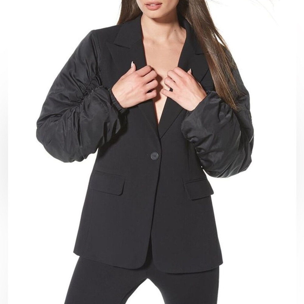Black Ruched Sleeve Blazer